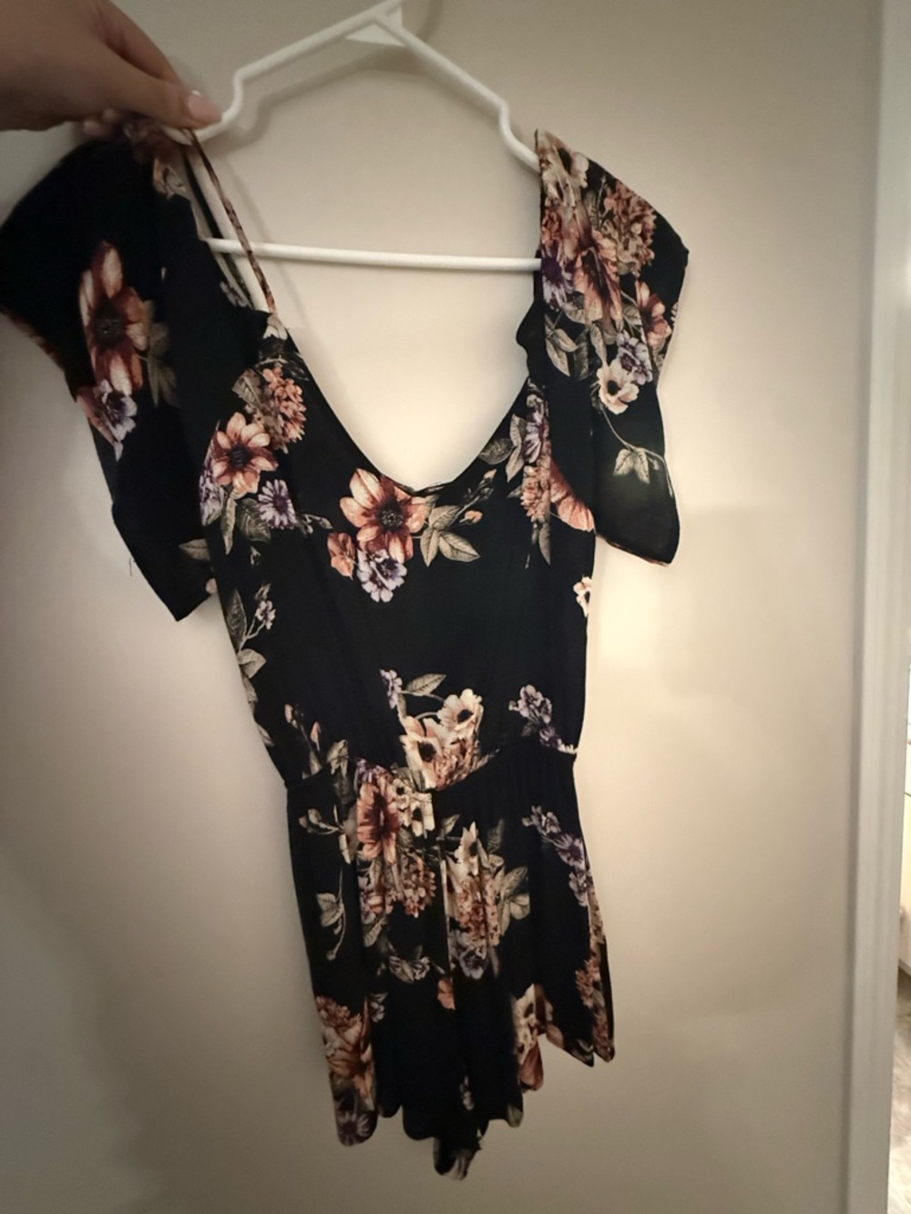 mahina Black Floral Romper - BNWOT